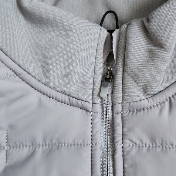 Nike Running Therma-FIT synthetic filled jacket in grey - Picture 9 of 15